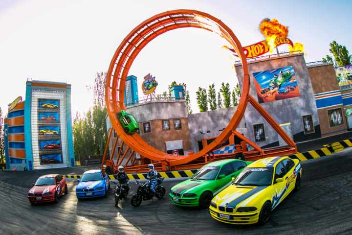Grosso-Guaio-a-Stunt-City