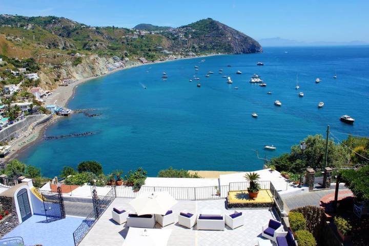 Hotel_direttamente_sulla_spiaggia_Ischia