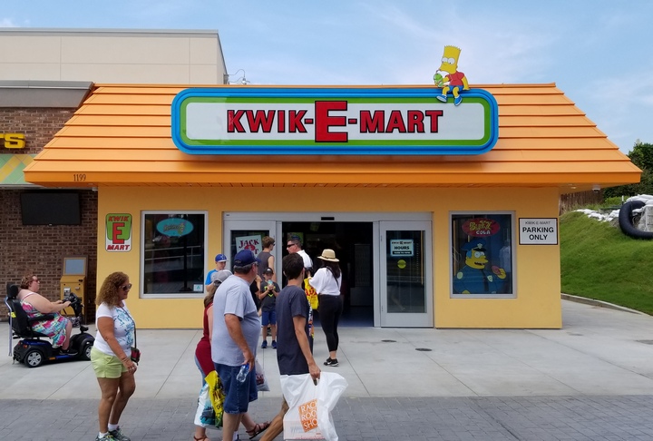 Kwik-E-Mart-_USA