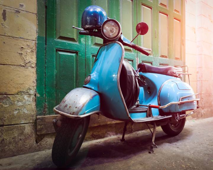 La_Mostra_sulla_Vespa_al_Macist_di_Biella