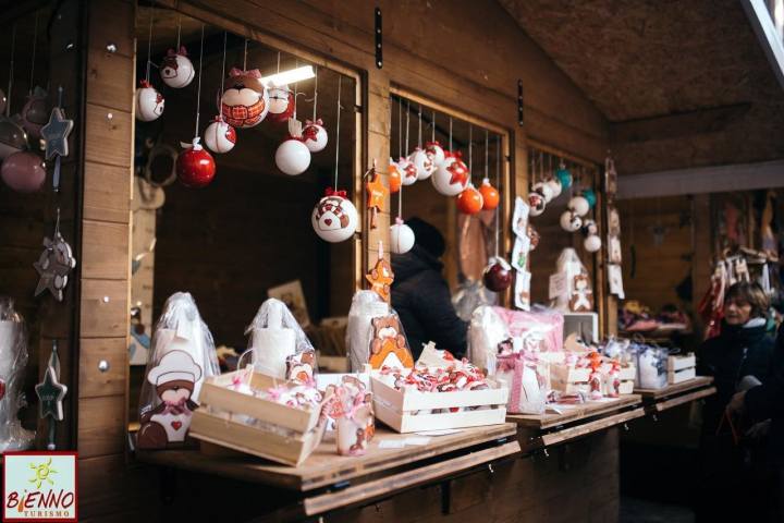 Mercatini_Natale_Bienno