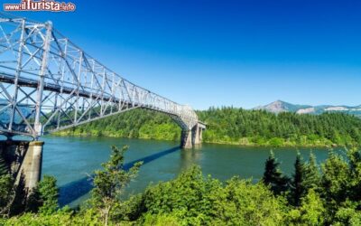 Ponte_delle_Cascate_Portland_fiume_Colombia_Washington_145215118
