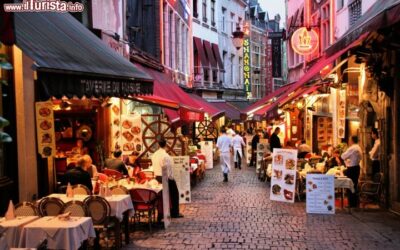 Rue_des_Bouchers_ecco_dove_mangiare_a_Bruxelles_45526231