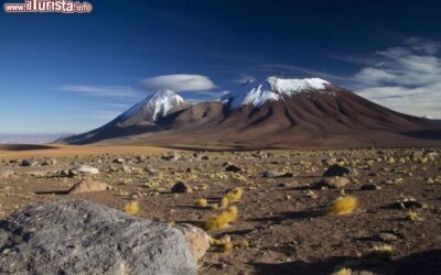 Vulcano_Licancabur_Cile_San_pedro_Atacama_104725253