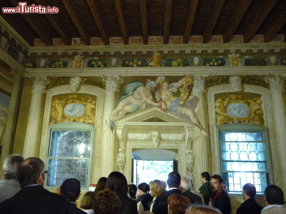 affreschi_del_castello_di_thiene_vicenza