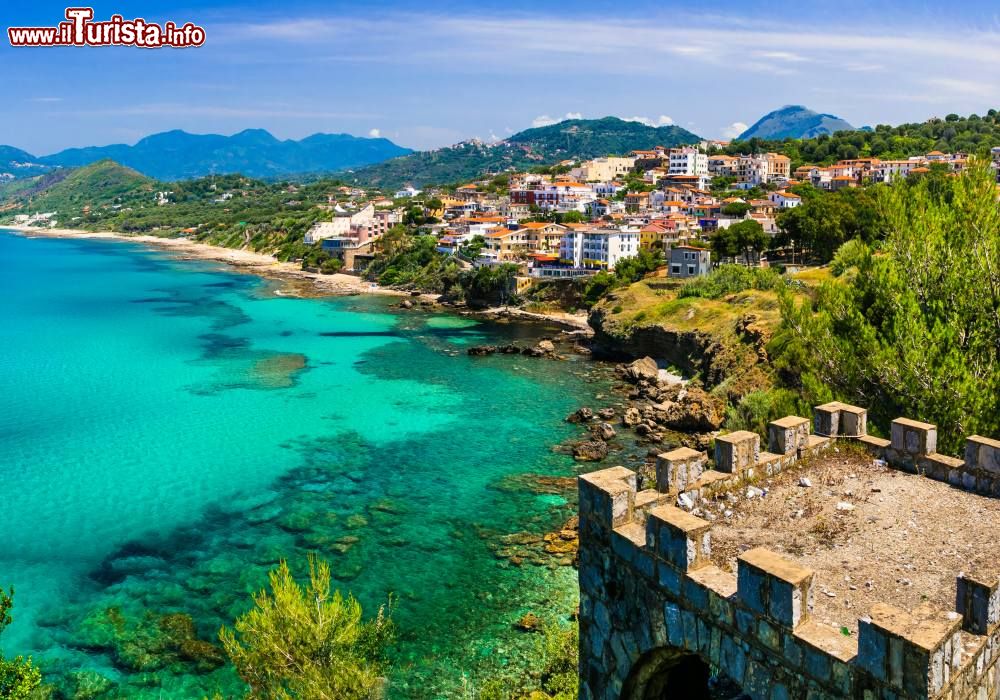 alcune_delle_spiagge_piu_belle_della_campania_si_trovano_nella_zona_di_palinuro_sul_cilento