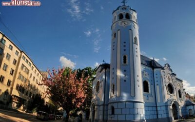 campanile_e_chiesa_di_modry_kostolik_bratislava