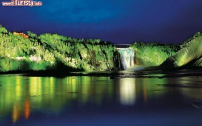 cascate_montmorency_notte