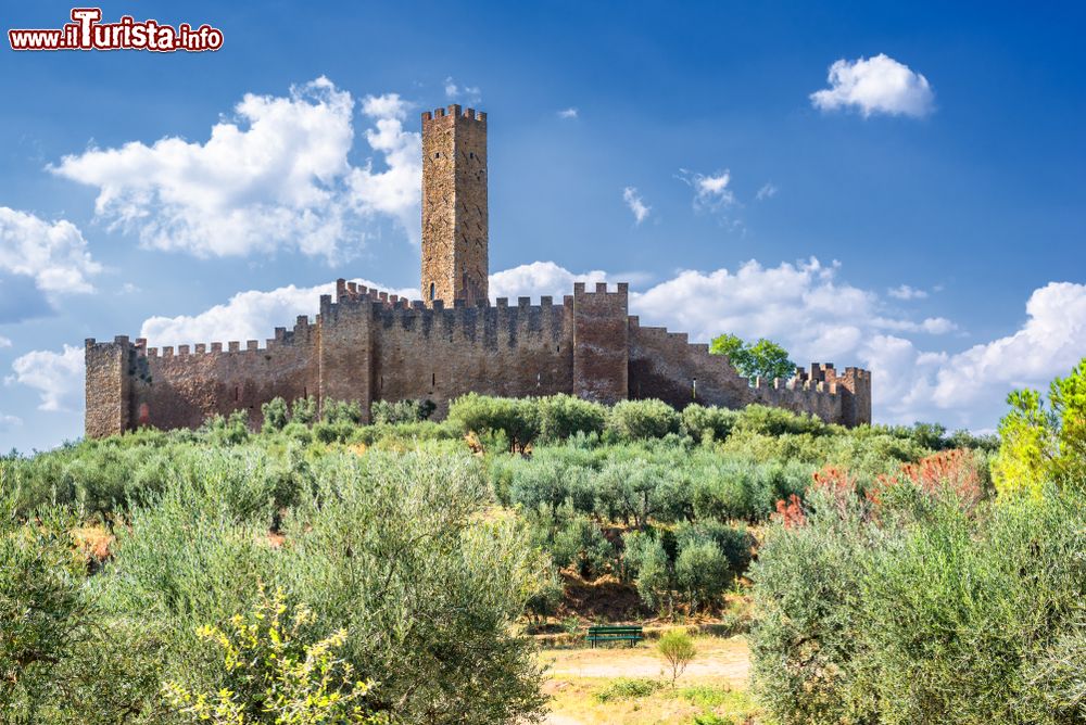 Il Castello di Montecchio Vesponi a Castiglion Fiorentino
