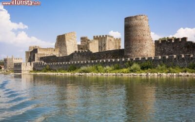 castello_storico_di_smederevo_in_serbia-1