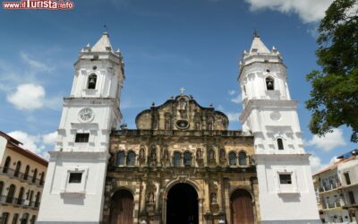 cattedrale_cattolica_di_panama_city_america_centrale