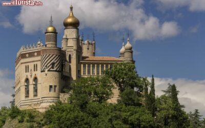 con_il_suo_stile_moresco_voluto_da_cesare_mattei_il_suo_castello