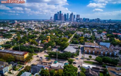 houston_texas_una_pittoresca_veduta_della_citta_con_la_skyline_dei_grattacieli
