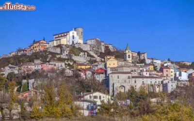 il_borgo_di_san_marco_dei_cavoti_in_provincia_di_benevento_in_campania