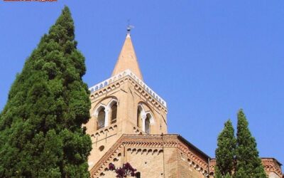 il_campanile_della_chiesa_di_s_agostino_a_rimini