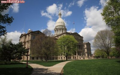 il_campidoglio_di_lansing_michigan_usa