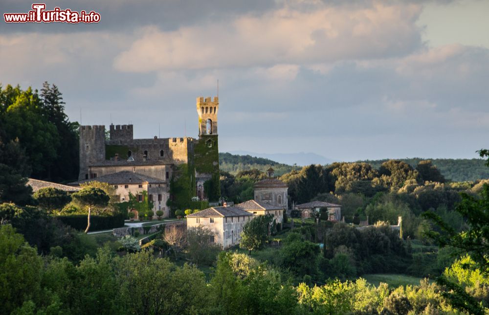Il castello di Celsa a Sovicille