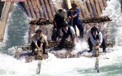 il_dia_de_la_almadia_a_burgui_in_spagna