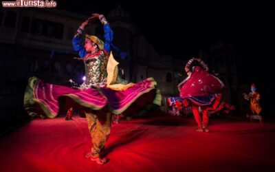 il_gangaur_festival_ad_udaipur_in_india_il_festival_indiano_della_felicita_coniugale