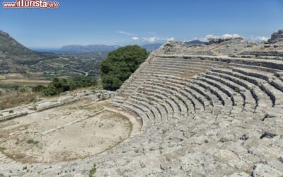 il_grande_teatro_di_segesta_in_sicilia