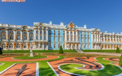 il_maestoso_palazzo_di_caterina_a_pushkin_russia