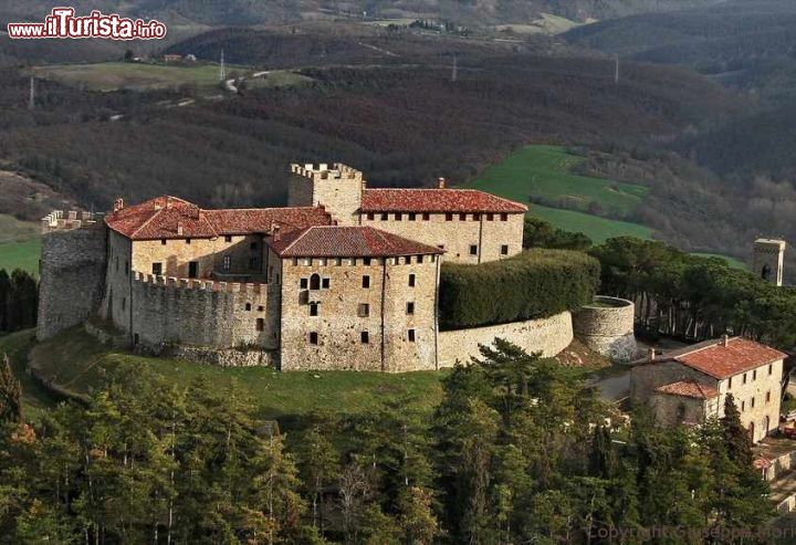 Il Castello di Montegiove in Umbria: la visita al maniero di Montegabbione