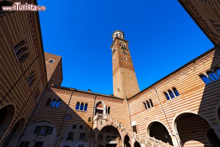 La Torre dei Lamberti, visita all’edificio più alto di Verona