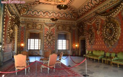 il_salone_delle_corna_nel_castello_reale_di_sarre_in_valle_d_aosta