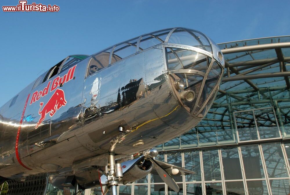 Hangar-7, Salisburgo: visita all’edificio del magnate della Red Bull