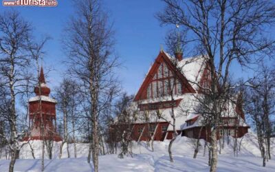 kiruna_il_fascino_invernale_la_chiesa_principale-1