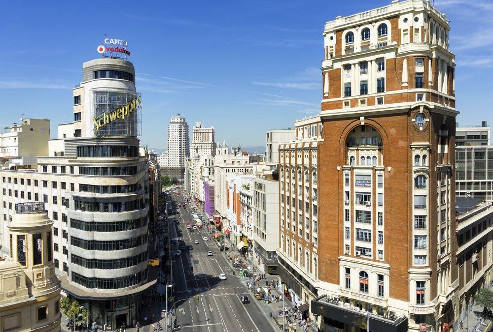 Visitare il Barrio Gran Via di Madrid: la Broadway madrilena