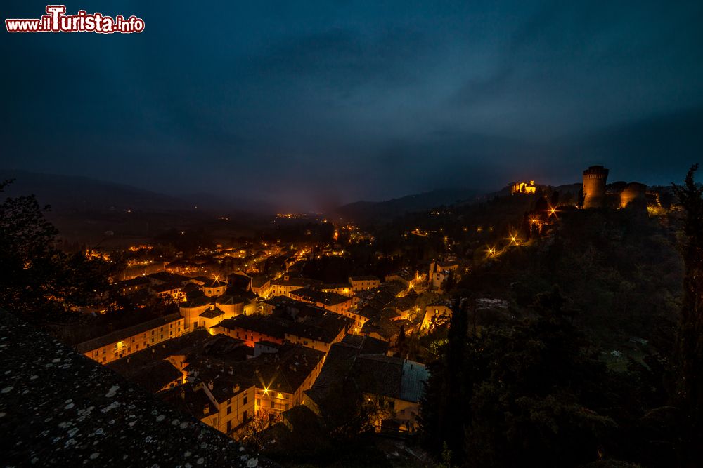 la_notte_romantica_dei_borghi_piu_belli_d_italia_a_brisighella
