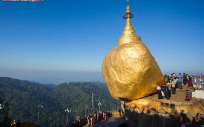 la_pagoda_di_kyaiktiyo_anche_chiamata_come_golden_rock_myanmar
