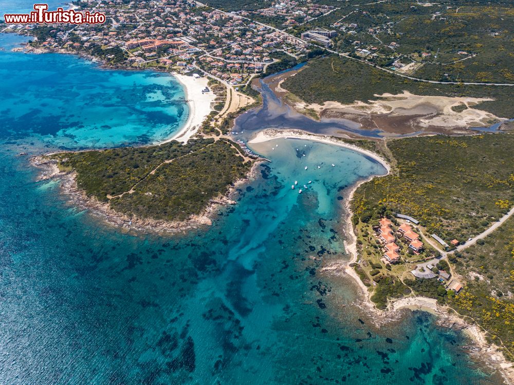 la_spiaggia_di_bados_e_cala_banana_tra_le_spiagge_piu_belle_di_olbia_in_sardegna