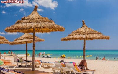 la_tunisia_famosa_per_le_sue_spiagge_bagnate_dal_mar_mediterraneo