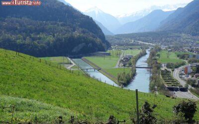 la_valle_di_lavey_le_bains_in_svizzera_canton_vaud