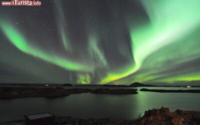 lago_myvatn_aura_boreale_islanda