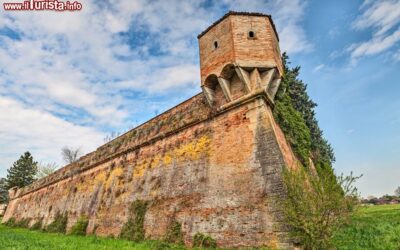 le_mura_medievali_di_castrocaro_terme_e_terra_del_sole_in_emilia_romagna