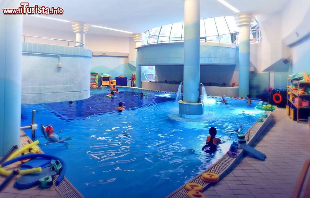 Lo Stabilimento termale delle Terme Felsinee a Bologna