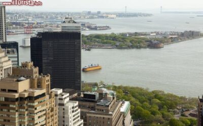 lower_manhattan_ellis_island_ferry