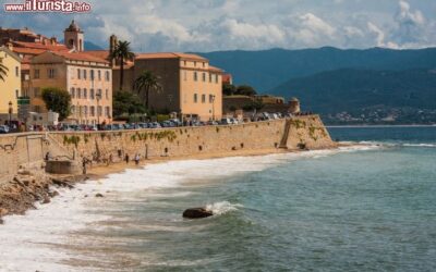 mare_e_mura_di_Ajaccio_Corsica_131842181