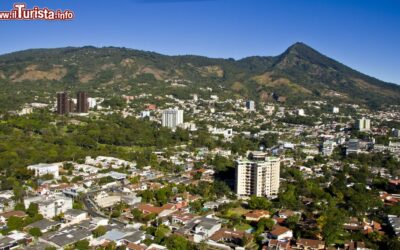 panorama_di_san_salvador_dallalto_el_salvador_centro_america