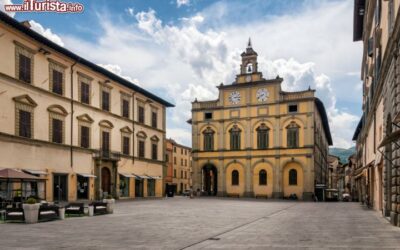 I famosi Palazzi della famiglia Vitelli costellano il centro di Citta di Castello