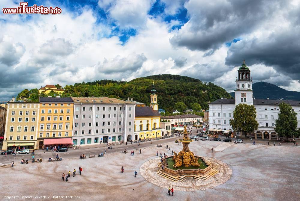 Residenzplatz, visita alla piazza della Residenza a Salisburgo