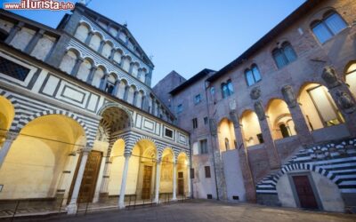 san_zeno_la_cattedrale_di_pistoia