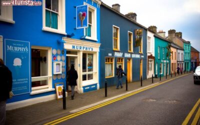 strada_del_centro_dingle_irlanda