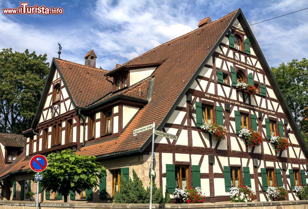una_casa_a_graticcio_di_zirndorf_in_baviera_villaggio_tipico_della_germania