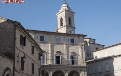 uno_scorcio_del_cenro_storico_di_monte_san_giusto_in_provincia_di_macerata_nelle_marche