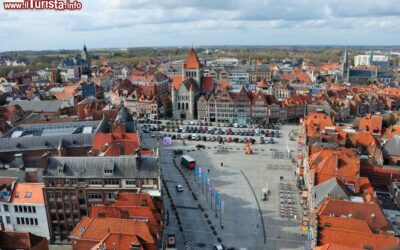 veduta_panoramica_sulla_citta_di_tournai_dal_campanile_della_cattedrale_belgio