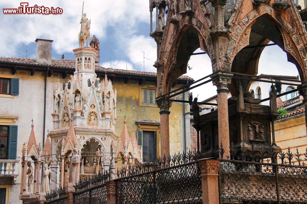 Le Arche Scaligere, il piccolo cimitero monumentale di Verona